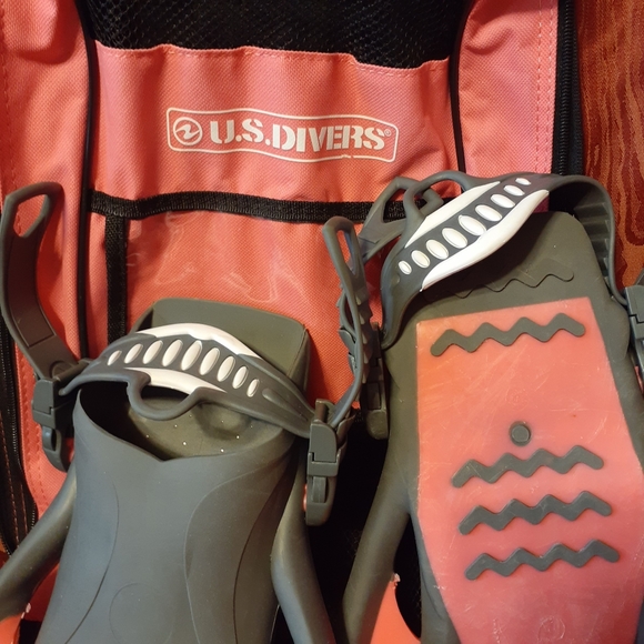 U.S. DIVERS JR. PINK SNORKEL SET SIZE 4-7  37-41 - Picture 5 of 8